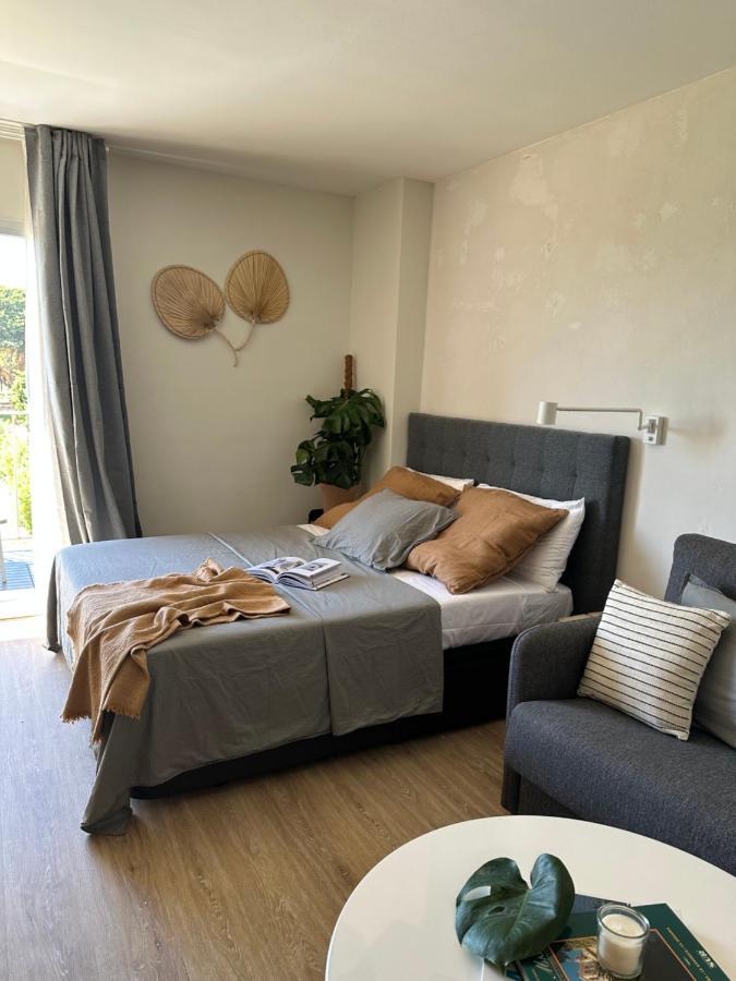 Minerva Estudio Suite La Biznaga , Beach And Pool Беналмадена Екстериор снимка